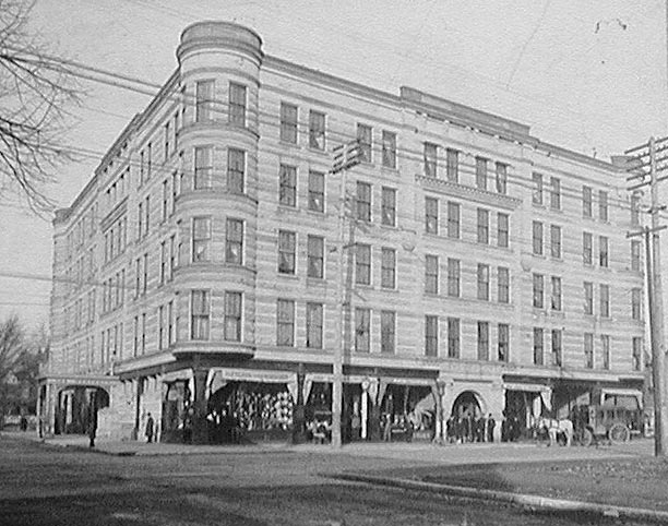 Photo: historical image of the exterior of the Westcott Hotel in Richmond, Indiana